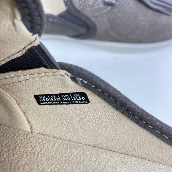 Spenco | 7.5D Bindie Orthotic Gray Snake Skin Embossed Suede Slip-on Slide Clogs - Picture 11 of 13